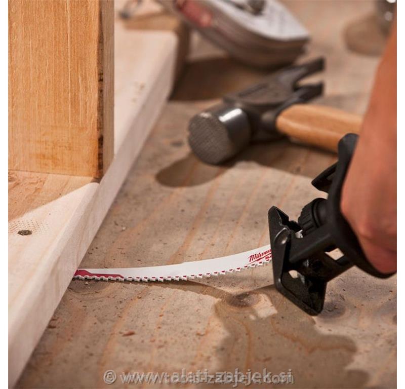 List za ubodnu pilu za drvo 230 mm MILWAUKEE