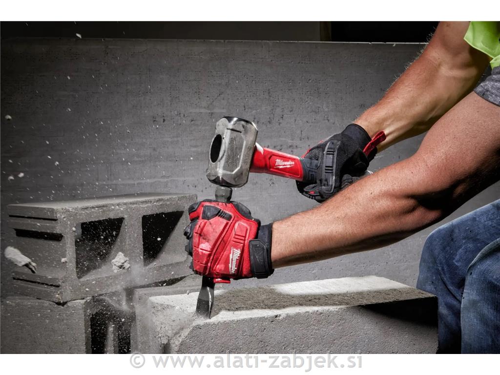 Čekić Club 1,36 kg MILWAUKEE