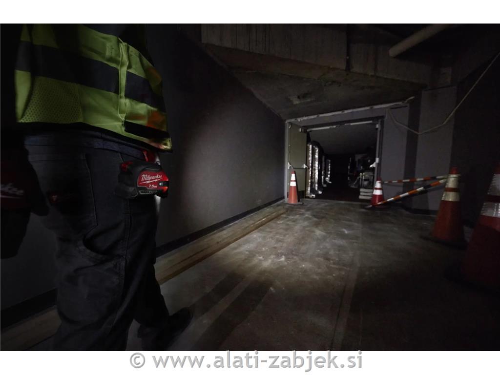 Metar tračni magnetni led 7,5 m MILWAUKEE