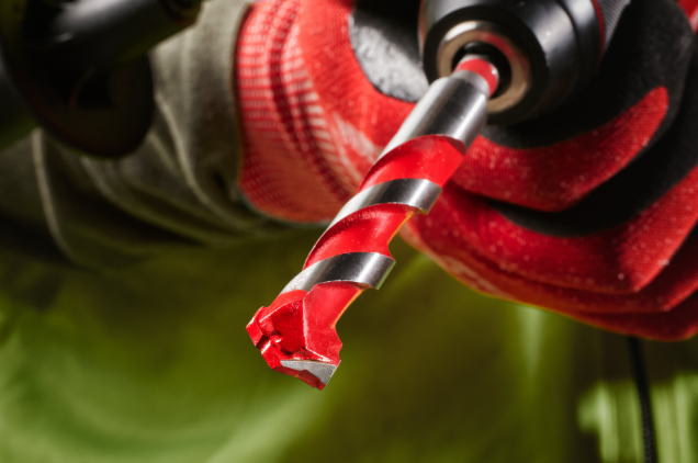 Vrhunski set čekić bušilica 2-8 kom-EMEA MILWAUKEE