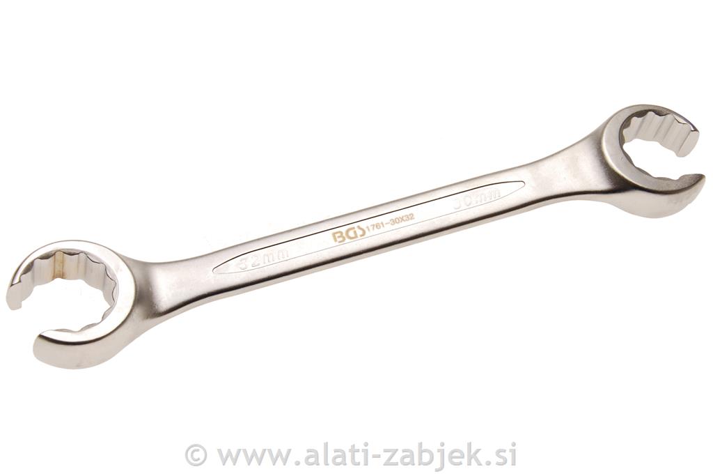 Odprti ključ za cevi 30 x 32 mm BGS TECHNIC