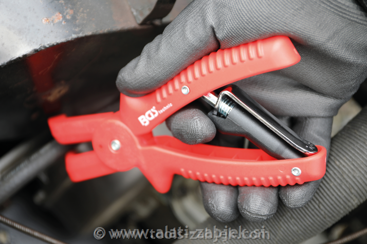 Kliješta za pričvršćivanje cijevi s mehanizmom za zaključavanje BGS TECHNIC