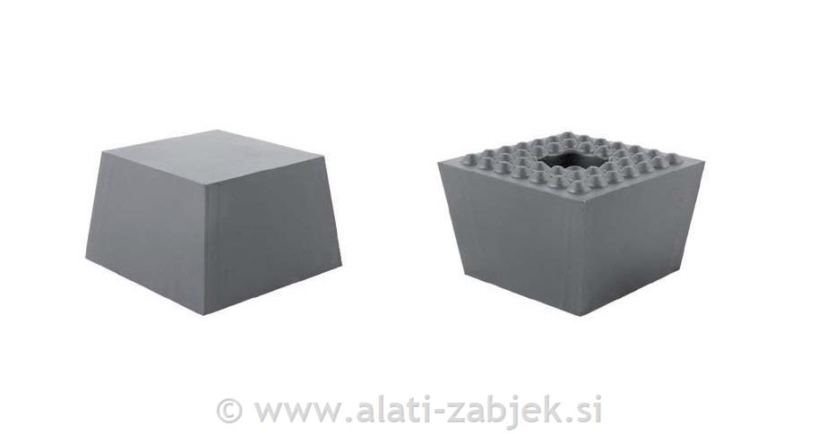 Podložna gumena kocka 