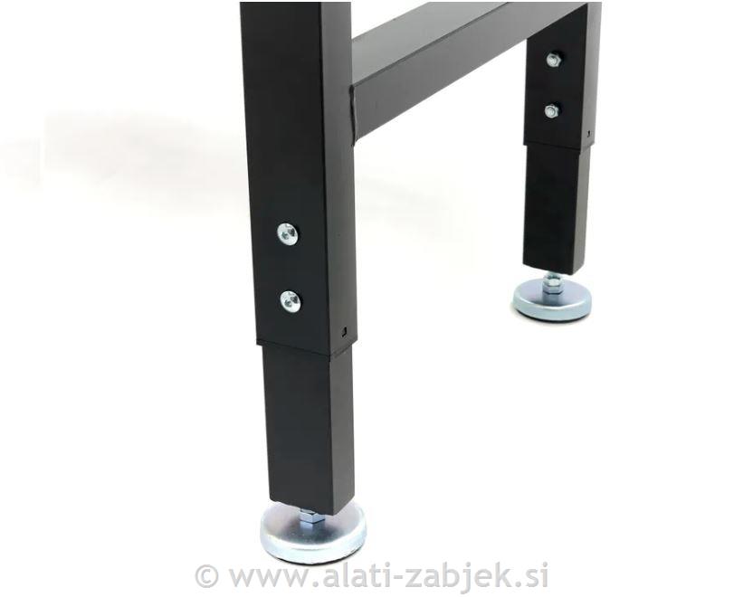 Radni stol s pločom od punog drva HB