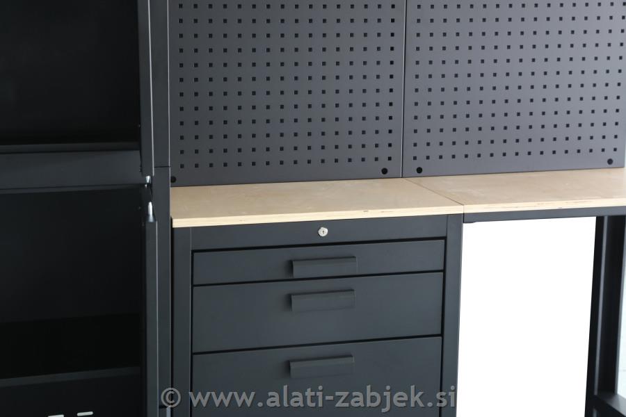 Radionička kompozicija Black editon HB