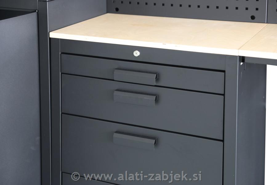 Radionička kompozicija Black editon HB