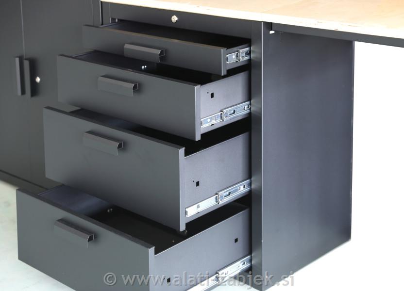 Radionička kompozicija Black editon HB