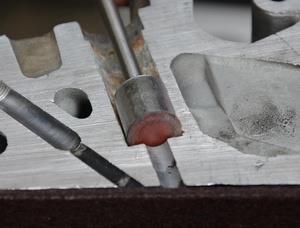 Univerzalni set za čišćenje sjedišta injektora HUBITOOLS