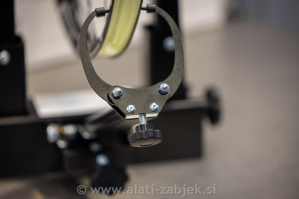 Stalak za centriranje kotača za profesionalnu uporabu UNIOR