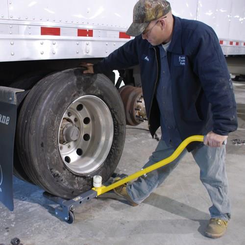 Naprava za montažu kamionskih guma 220 kg WINNTEC